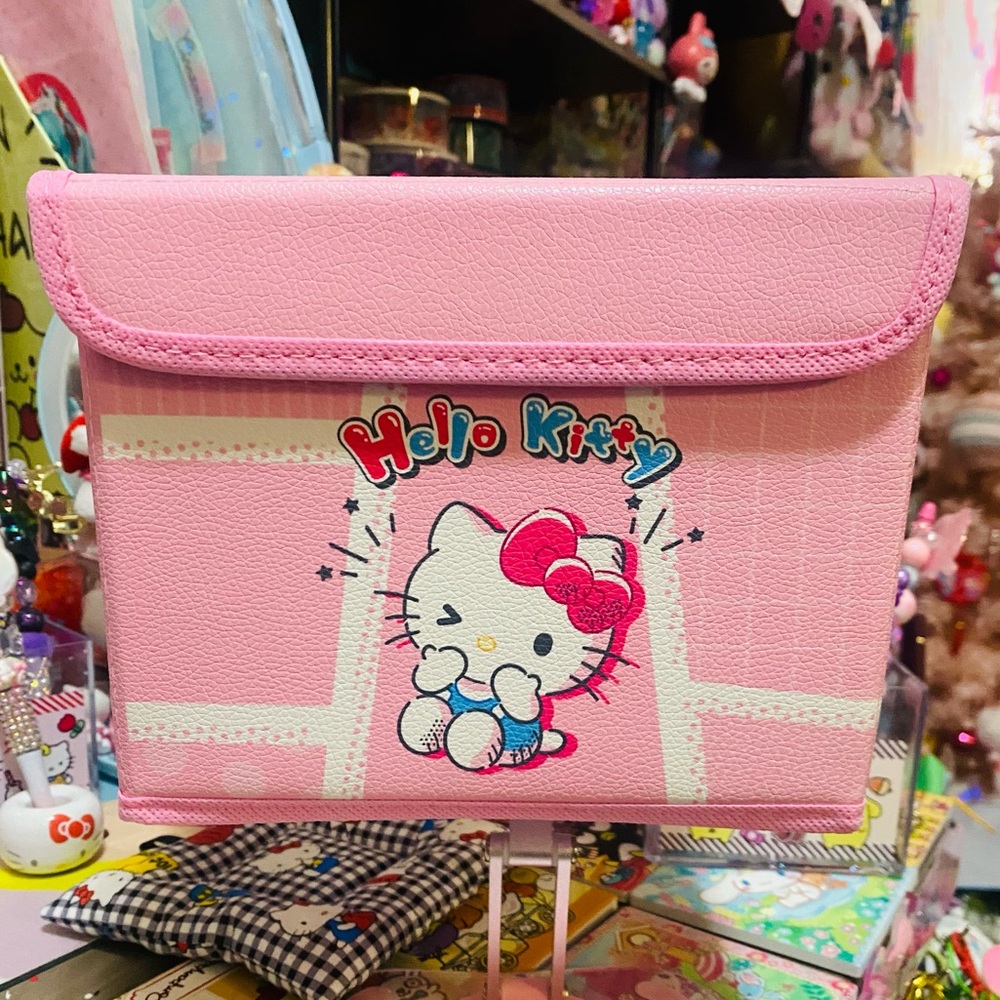Hello Kitty storage bin